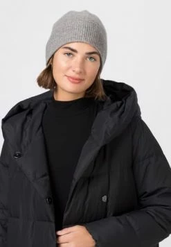 HALLHUBER Strickmütze In Edlem Kaschmir-Merinowolle-Mix Light Silver Melange -Regenschirme Shop unnamed file 177