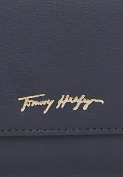 TOMMY HILFIGER Geldbörse "Iconic", Kunstleder, Für Damen C7H ACC DESERT SKY -Regenschirme Shop unnamed file 335
