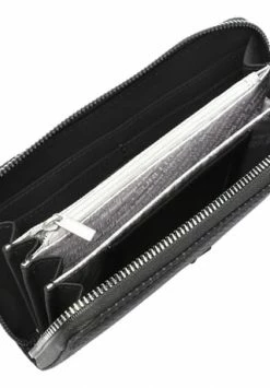 SURI FREY Romy Black 5 SURI FREY Romy Black -Regenschirme Shop unnamed file 698